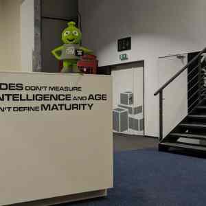 Obrázek 'voxel&nbsp;zmrd&nbsp;a&nbsp;motta&nbsp;vsude'