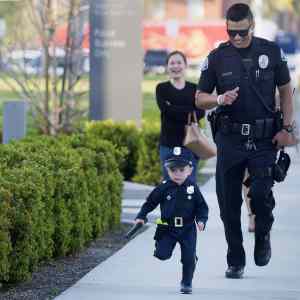 Obrázek 'wash&nbsp;them&nbsp;young'