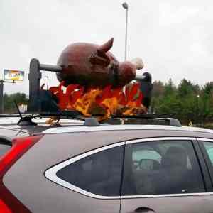 Obrázek 'weird-car&nbsp;9U6T'