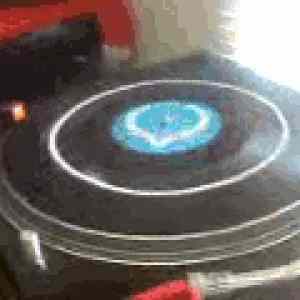 Obrázek 'ze pry jsou vinyly nanic'