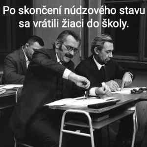 Obrázek 'ziaci v skole'