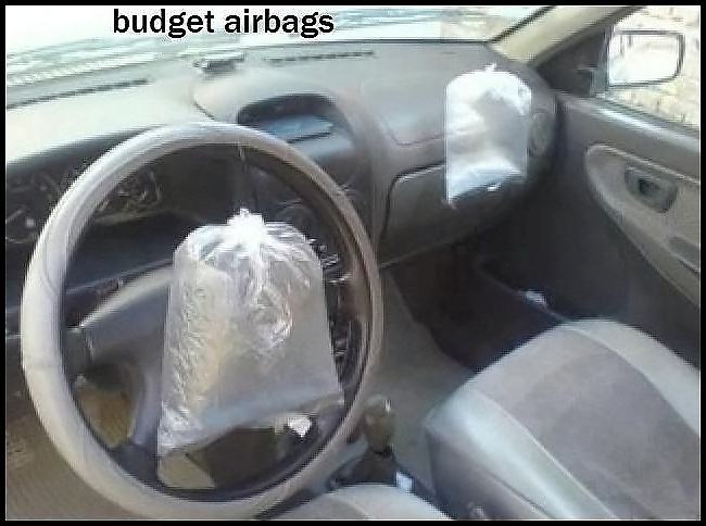 Obrázek -Airbags-      04.12.2012