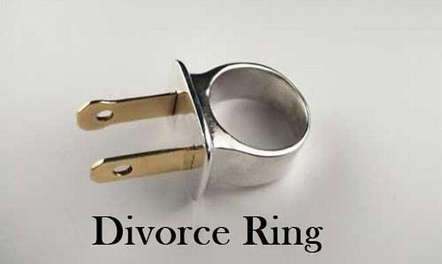Obrázek -Divorce ring-      31.08.2012