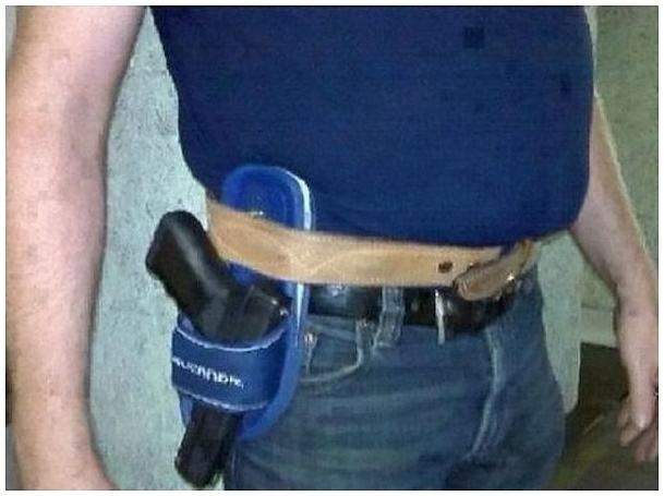 Obrázek -Home Made Holster-      16.10.2012