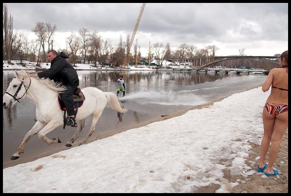 Obrázek - Meanwhile in Super Russia -      04.03.2013