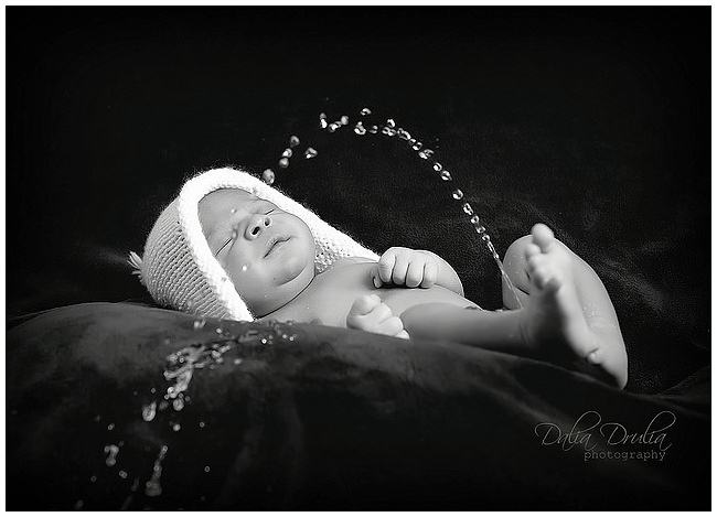 Obrázek - Newborn session accident -      29.12.2012