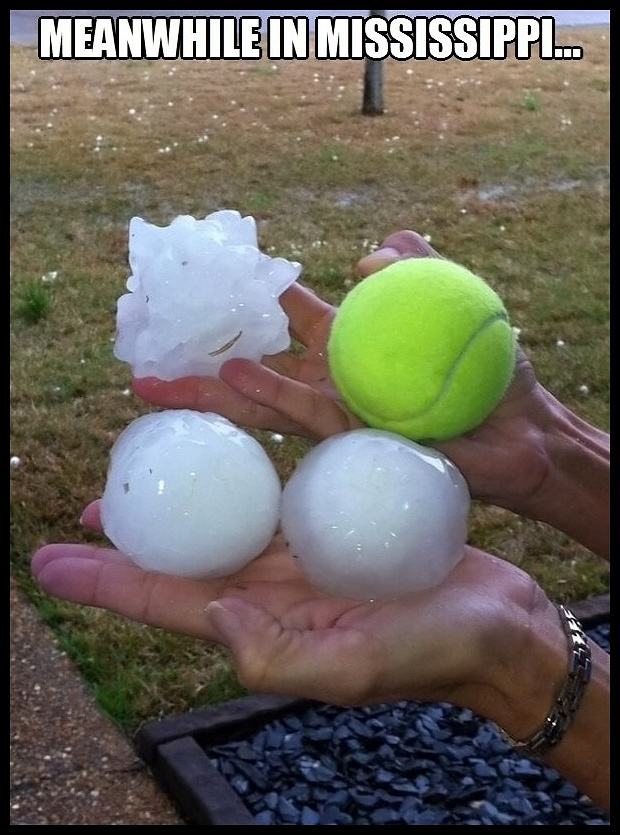 Obrázek - Super-sized Gigantic Hail Balls in Mississippi USA -      19.03.2013