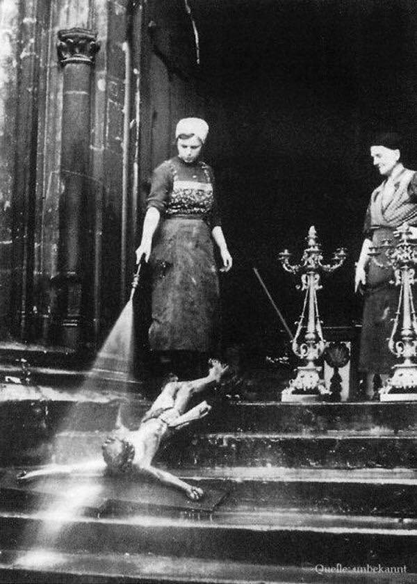 Obrázek - smyvani z krize -