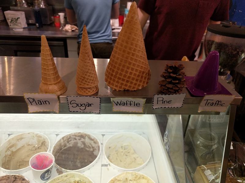 Obrázek -cones-