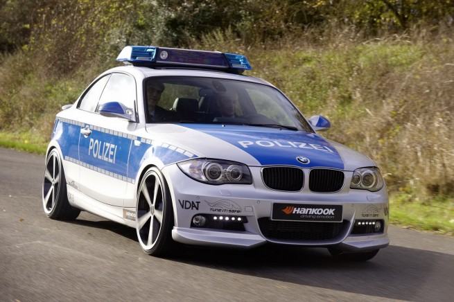 Obrázek BMW 1-Series Coupe AC Schnitzer Police Car