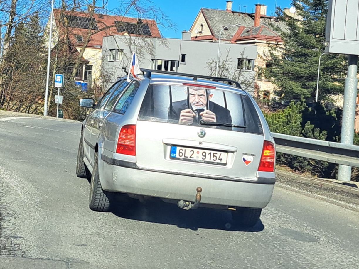 Obrázek Baba jede
