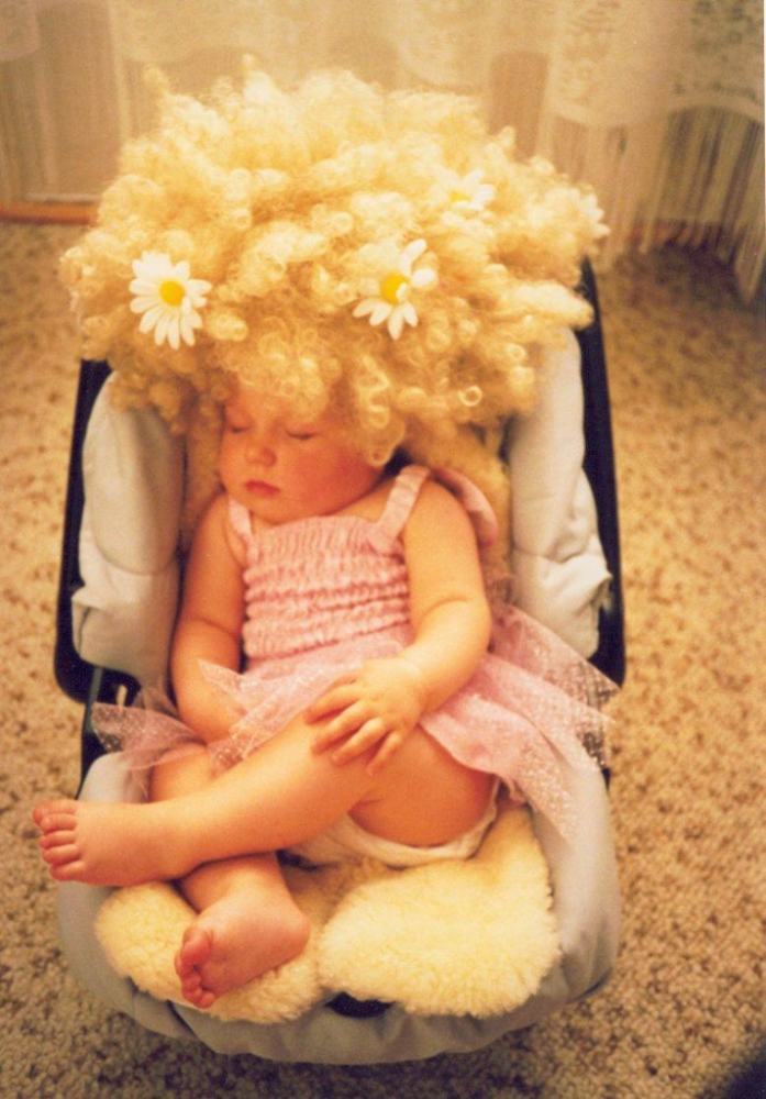 Obrázek Baby with wig