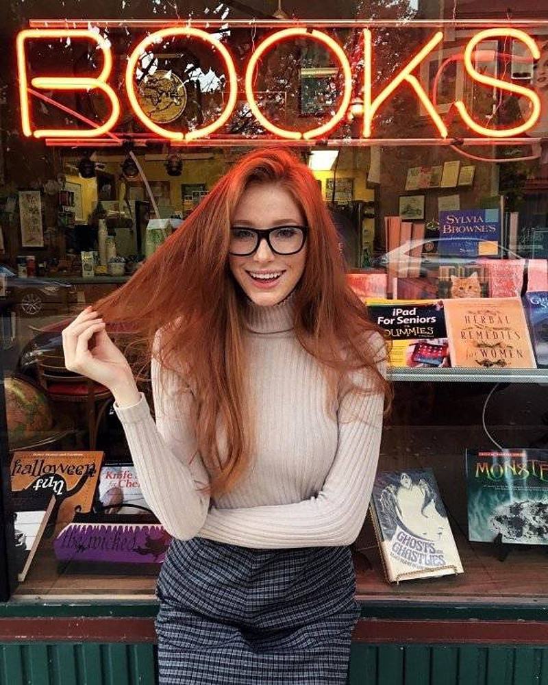 Obrázek Books-RedHair