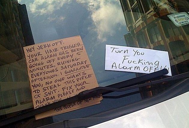 Obrázek Car alarm new york notes message