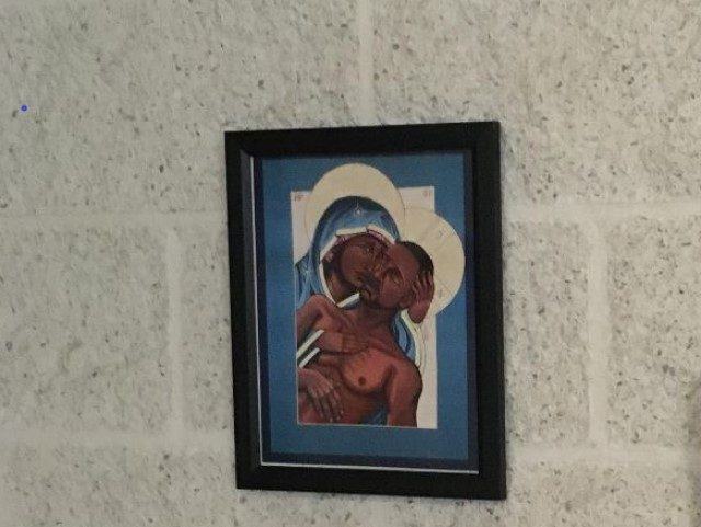 Obrázek Catholic University Depicts George Floyd as Jesus Christ