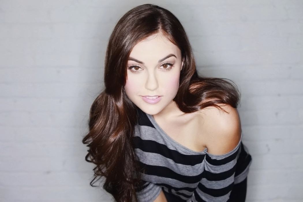 Obrázek Clothed photo of Sasha Grey leaked