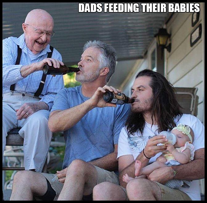 Obrázek Dads Feeding Their Babies