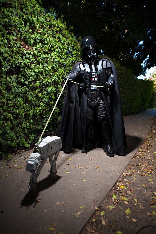 Obrázek Darth Vader walking at at 09-02-2011