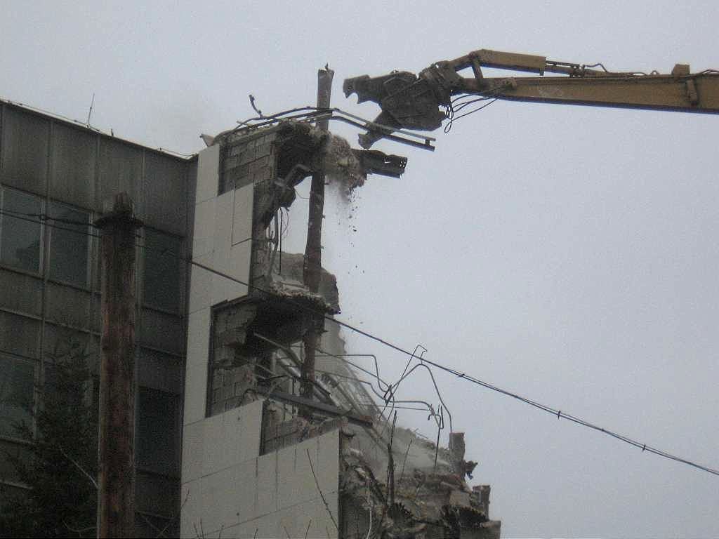 Obrázek Demolice Utok1