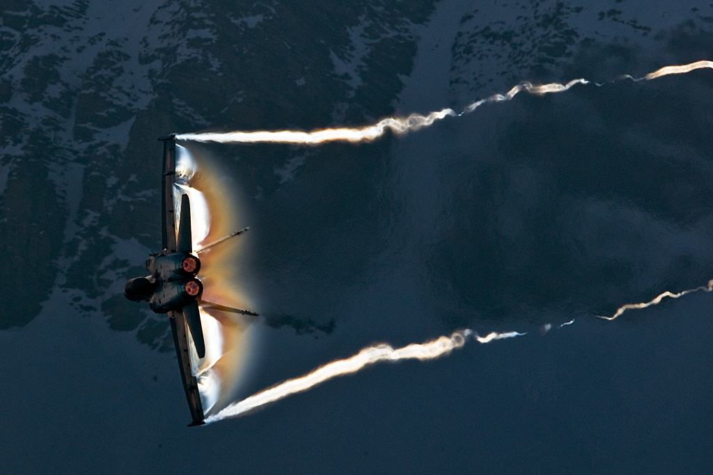 Obrázek F18