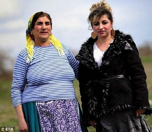 Obrázek Gypsy-Brides-in-Bulgaria-001