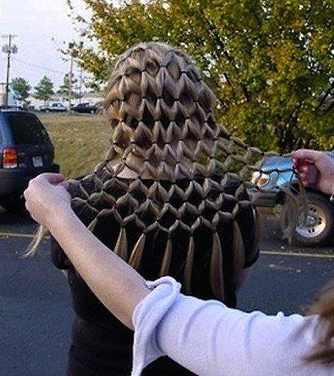 Obrázek I see your waterfall braid and raise you this 13-03-2012