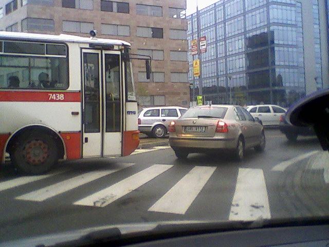 Obrázek Kdyz autobusak nevi kudy kam 3