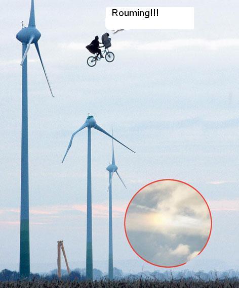 Obrázek Kolize UFO s turbinou