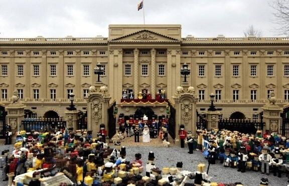Obrázek LEGO Royal Wedding