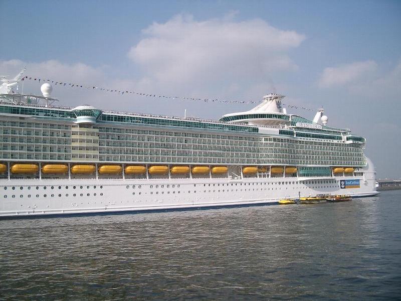 Obrázek LargestCruiseShip13