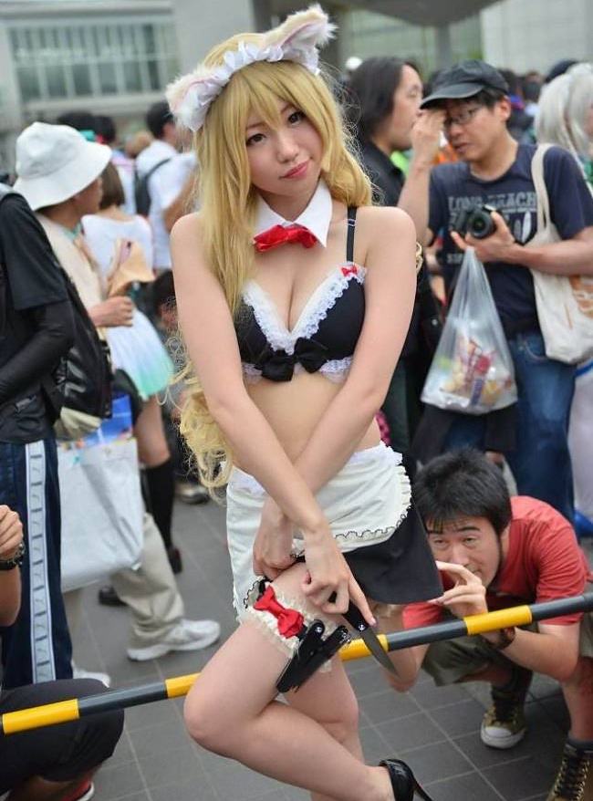 Obrázek Let&nbsp;Me&nbsp;Get&nbsp;A&nbsp;CIoser&nbsp;Look