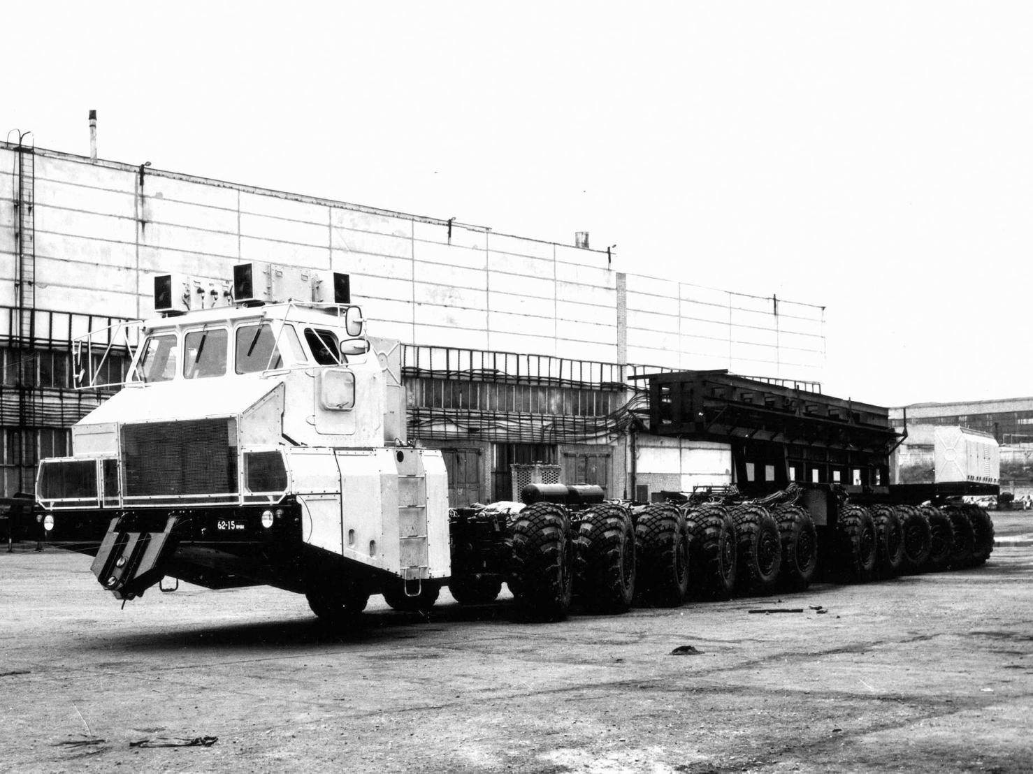 Obrázek MAZ&nbsp;7907