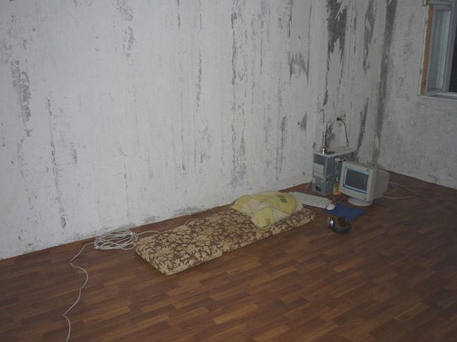 Obrázek Messiest Home Offices Ever19