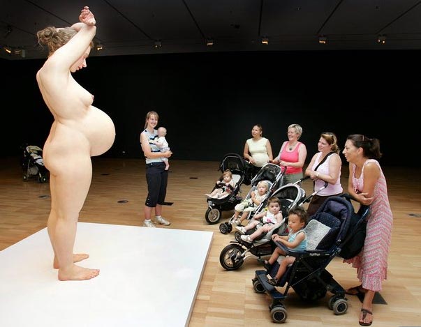 Obrázek NeuveritelneSochy-RonMueck04