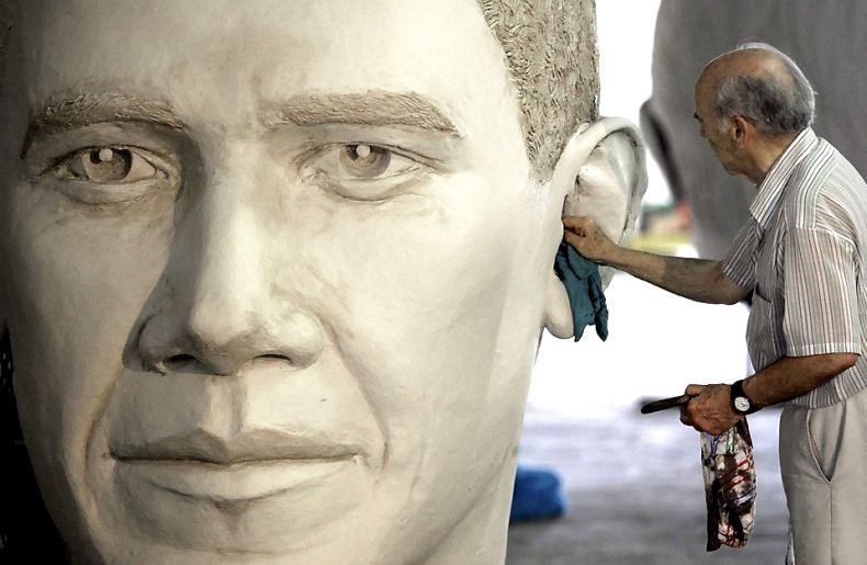 Obrázek Obama a jeho ucho