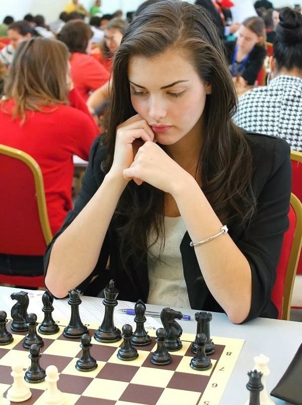 Obrázek One of Canadas top chess players Alexandra Botez