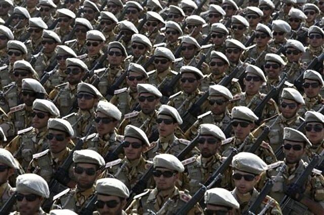 Obrázek Parade in Iran to Celebrate Another Anniversary of Iran-Iraq War2