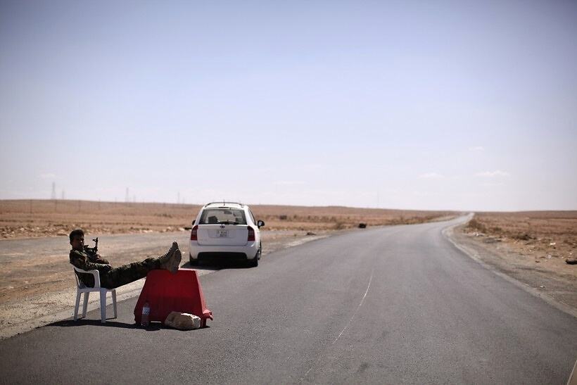 Obrázek Povstalecky checkpoint v Libyi