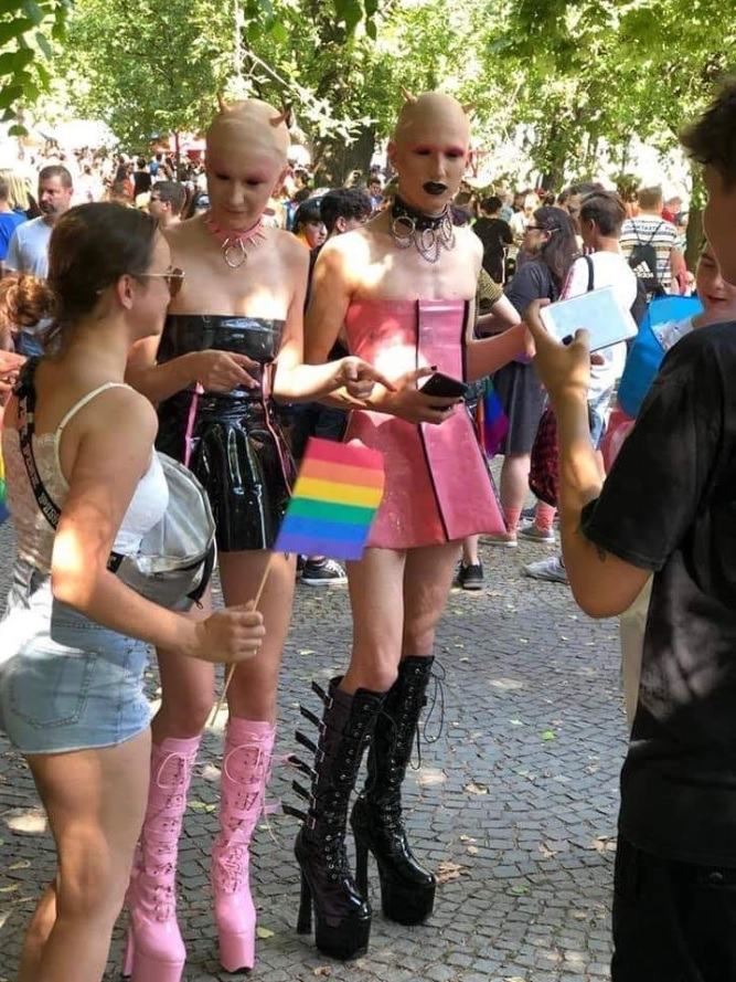 Obrázek Pride v Bratislave kto to zmaze je homofob