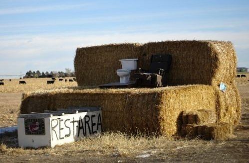 Obrázek Redneck restarea 03-03-2012