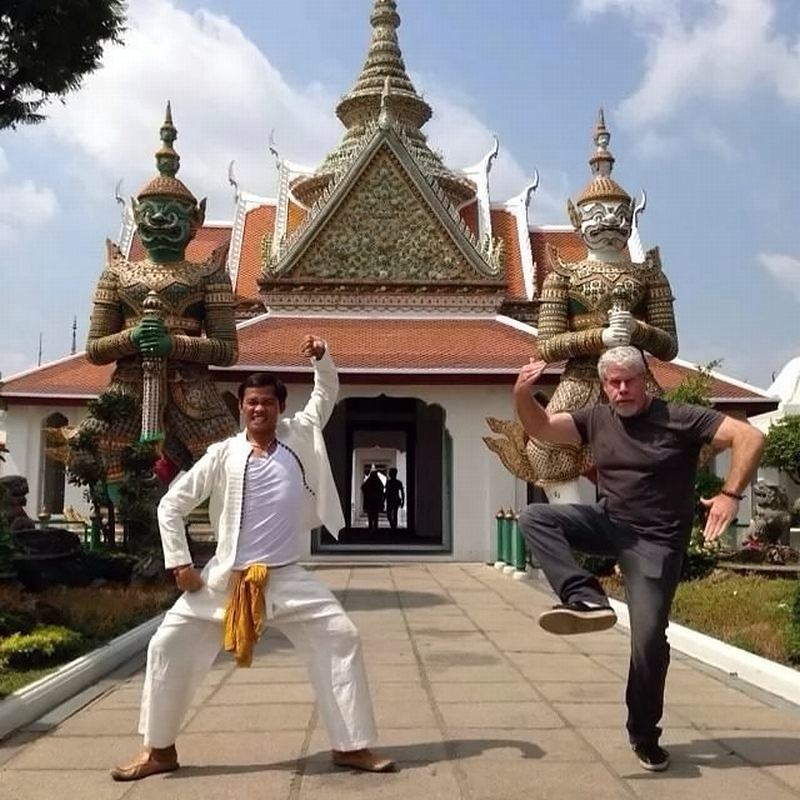 Obrázek Ron Perlman in Thailand
