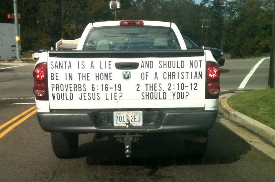 Obrázek Santa is a lie