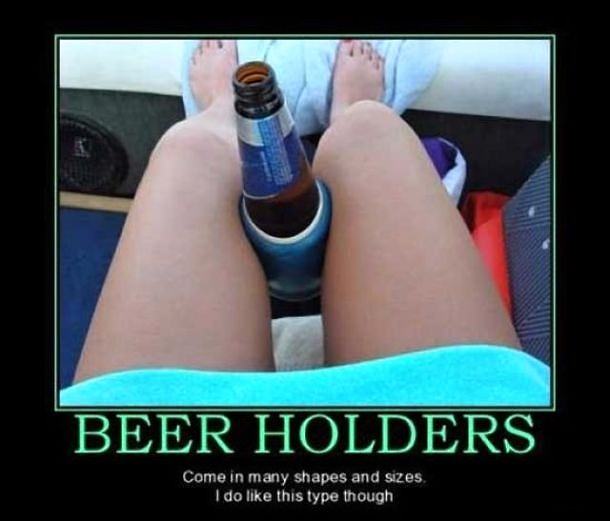 Obrázek The Sexiest of Beer Holders 22-12-2011