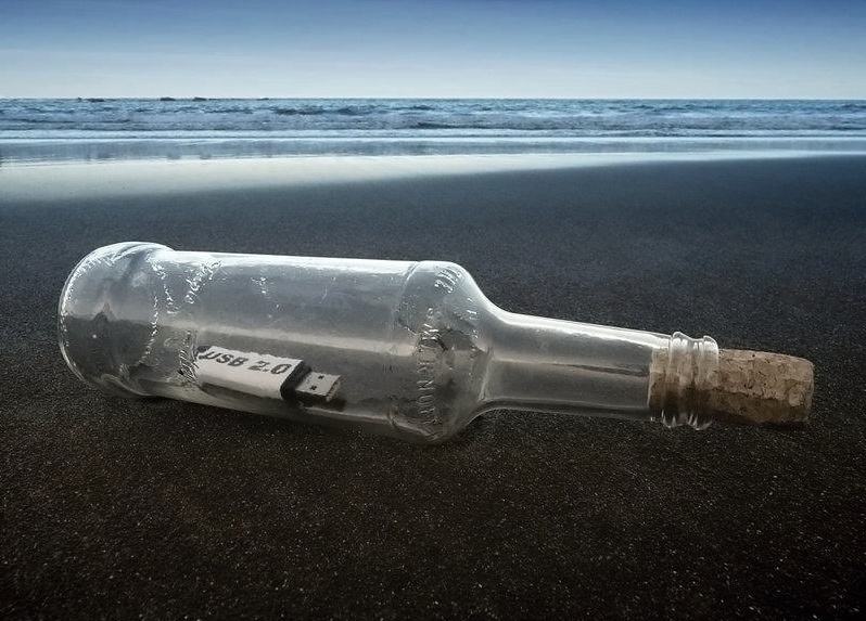 Obrázek The future message in a bottle