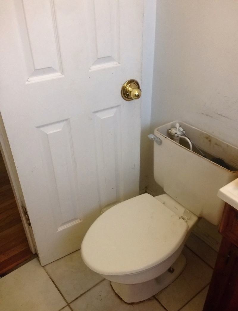 Obrázek Toilet Install FAIL