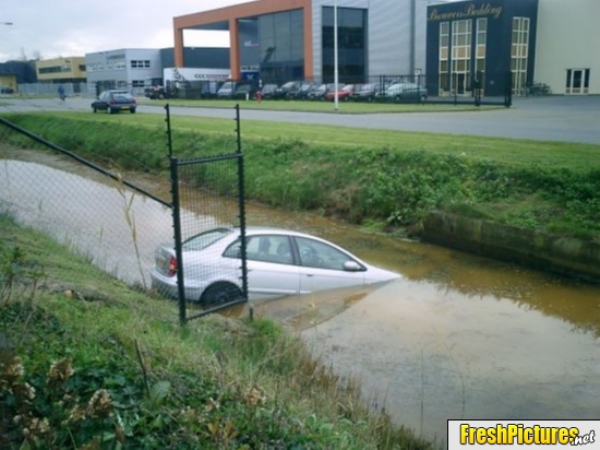 Obrázek Vacant parking spot