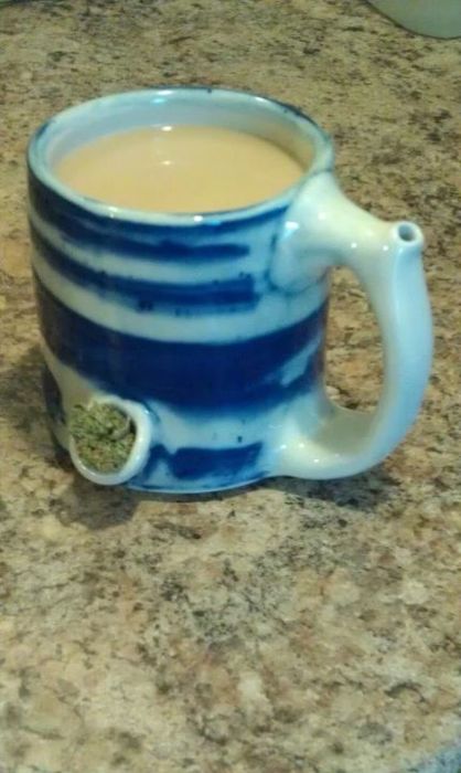 Obrázek Wake and Bake mug