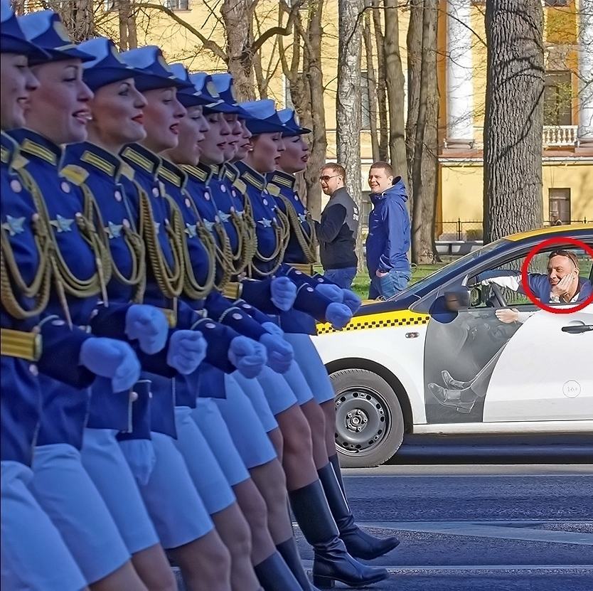 Obrázek Watching The MarCH