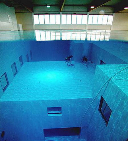 Obrázek Worlds Deepest Swimming Pool 3