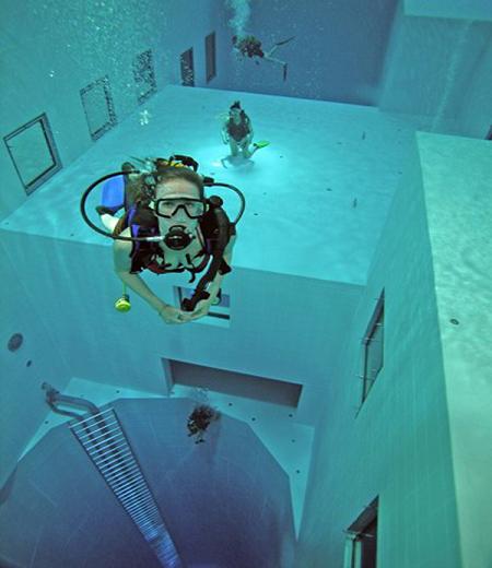 Obrázek Worlds Deepest Swimming Pool 4